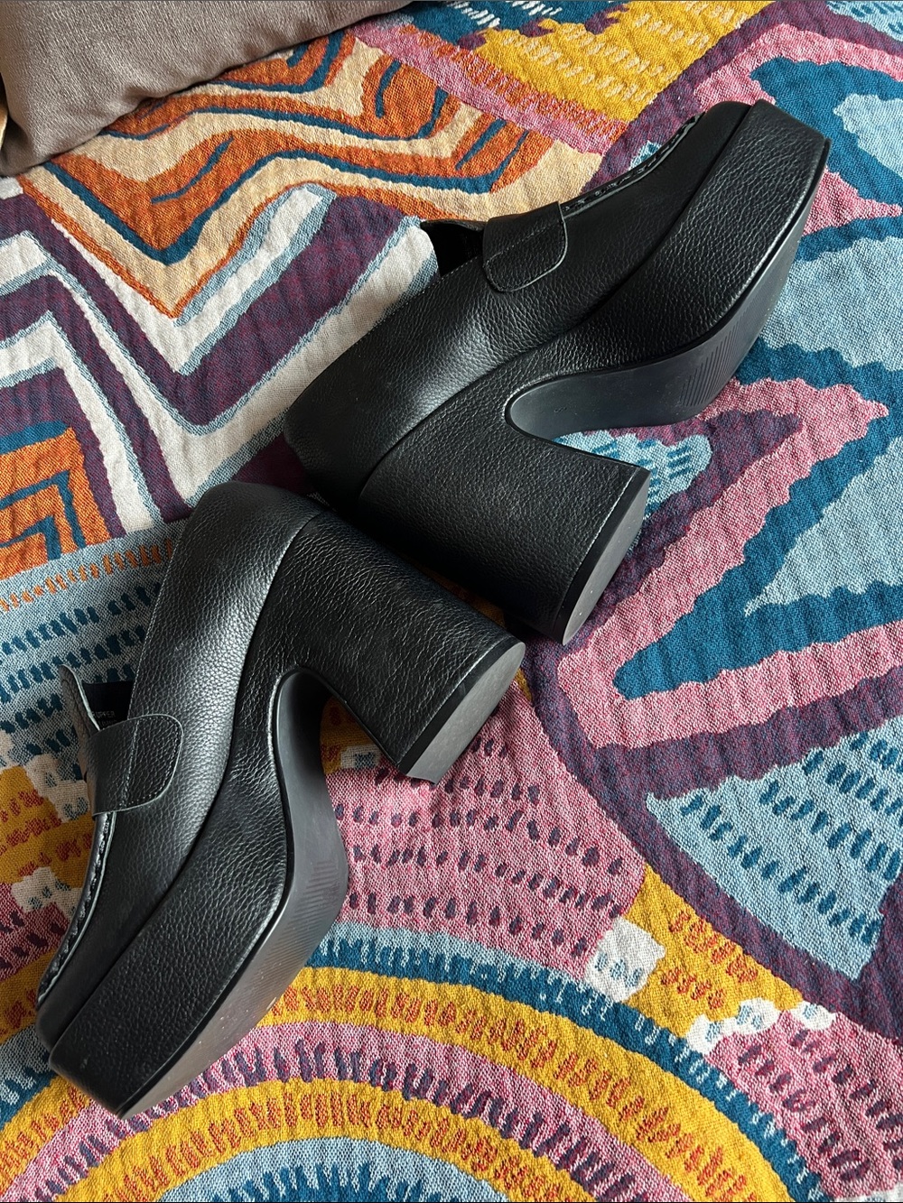 INTENTIONALLY BLANK Black Platform Block Heel Loafer - Picture 4 of 11